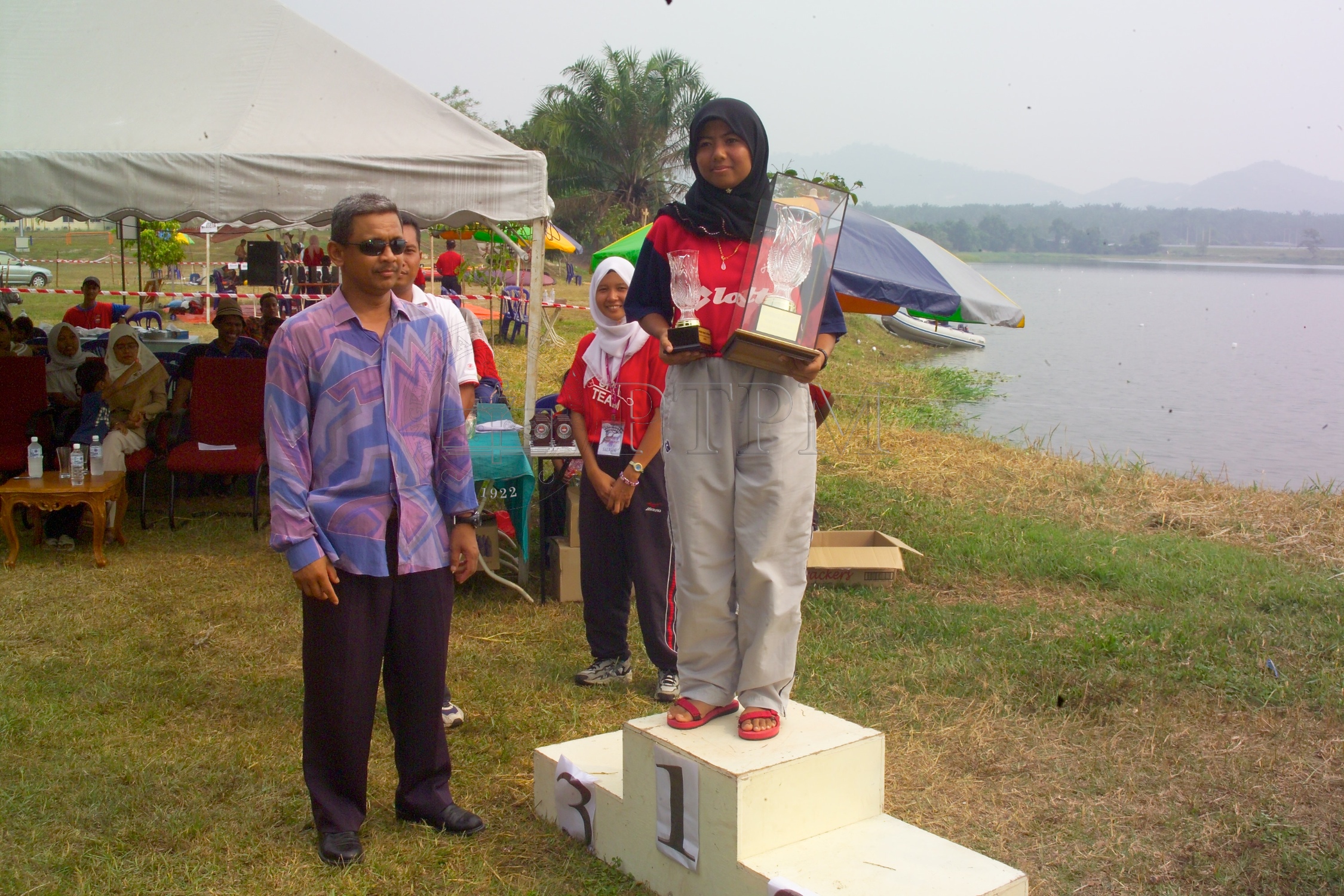 PTPM 05 13 kayak D8XZ8802